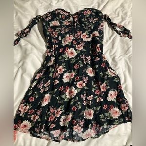 AMERICAN EAGLE OUTFITTERS Floral Dress, Size S
